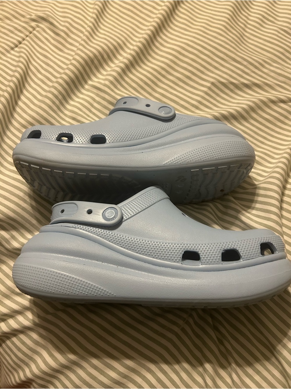 Women's CROCS crush platform clogs
